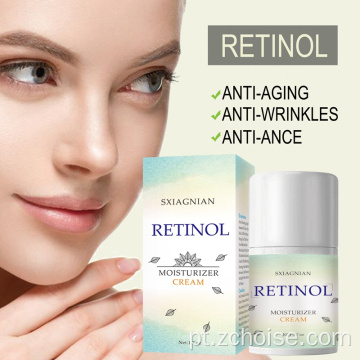 Creme de noite com retinol a 2,5% hidrata o rosto com retinol